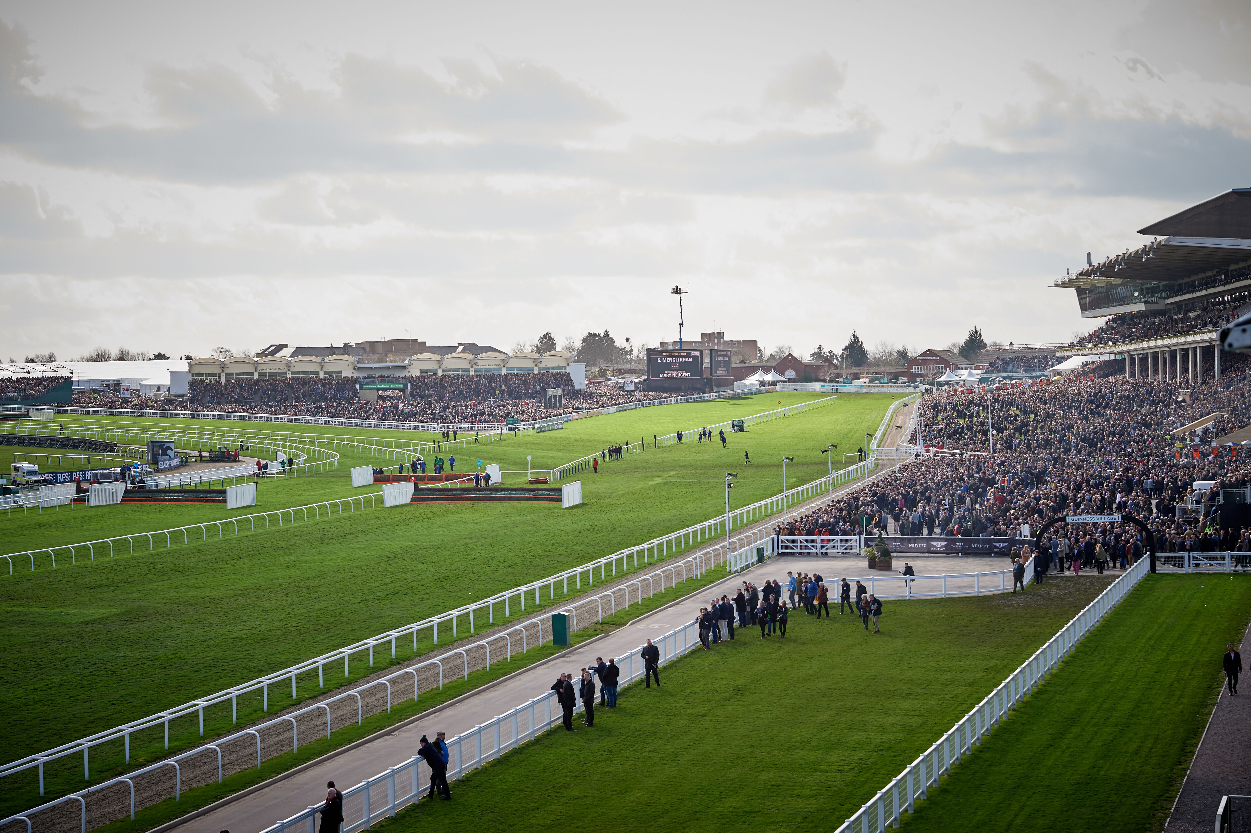 The Cheltenham Festival course in all its splendour